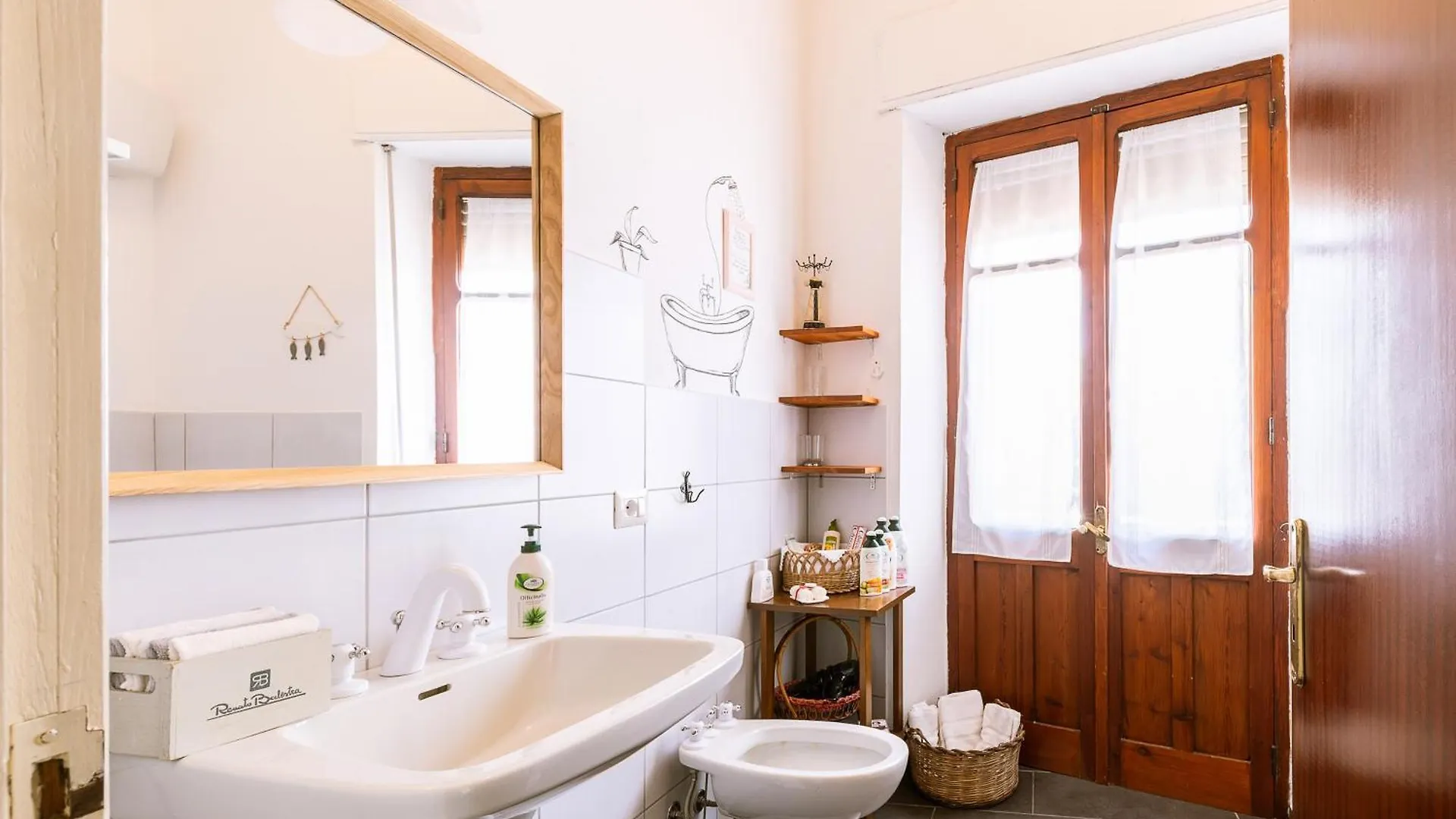 Affittacamere Giaminera Rooms & Art Studio Baunei