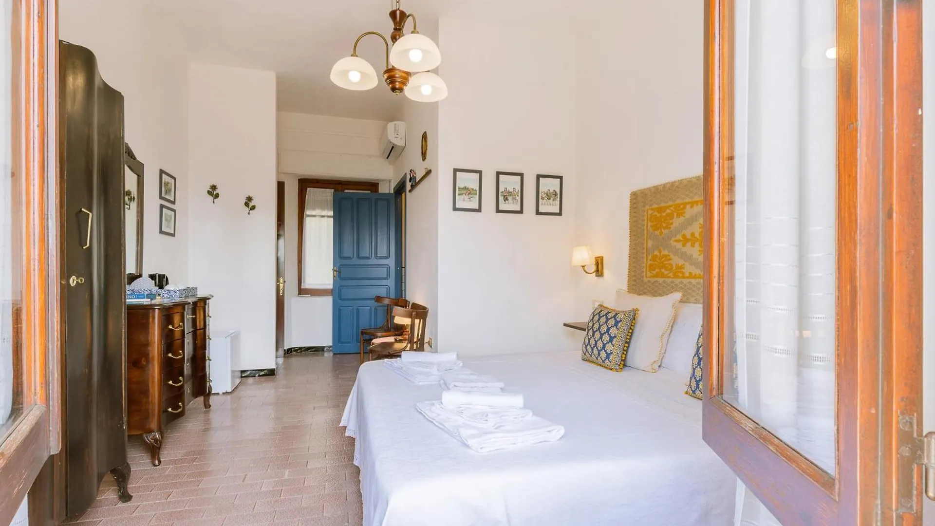 Giaminera Rooms & Art Studio Baunei