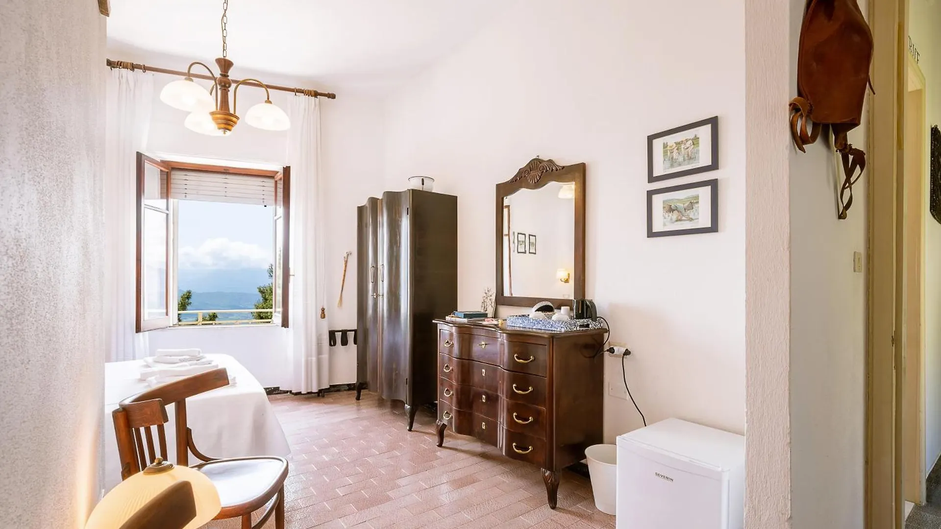 Giaminera Rooms & Art Studio Baunei 0*,  Italia