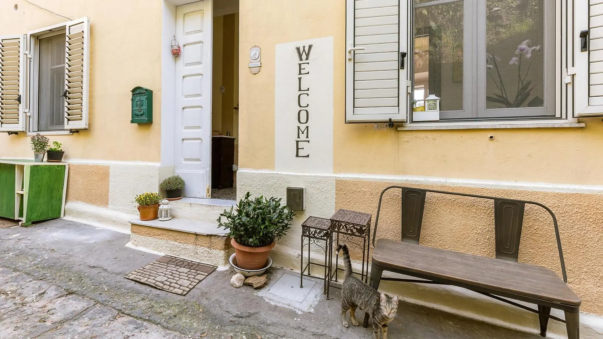 Giaminera Rooms & Art Studio Baunei Affittacamere